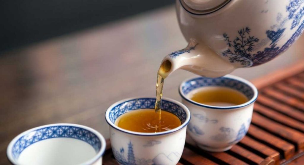 Guide on How to Brew Loose Leaf Tea Without an Infuser Brew Dog Metrics